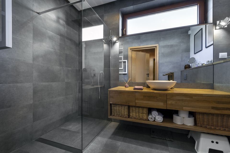Comment installer une cabine de douche en verre